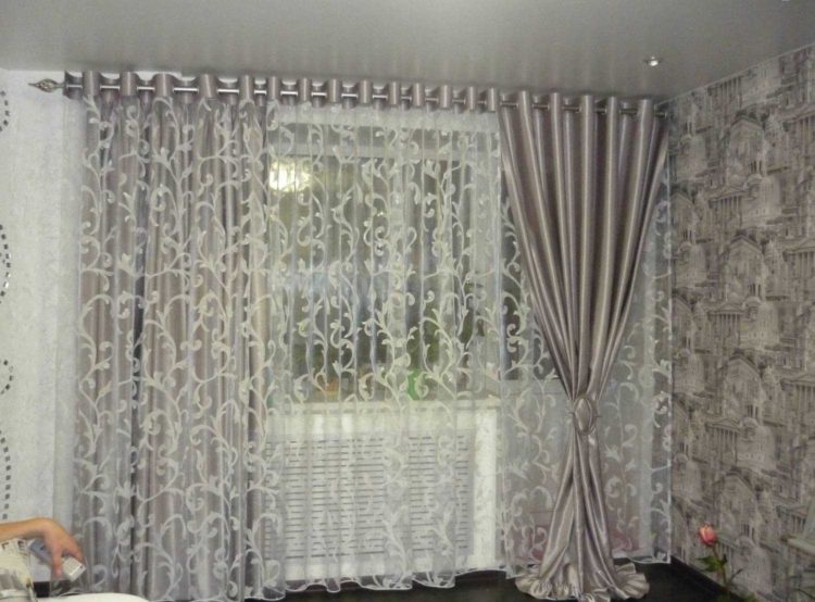 200 идей дизайна интерьера с черной тюлью с фото ?