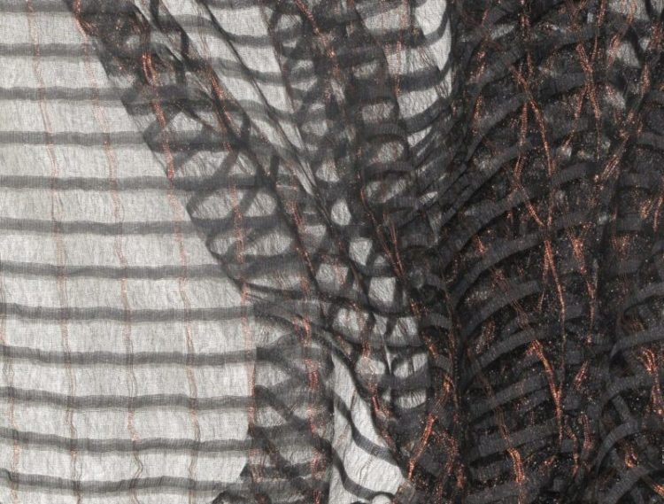 200 идей дизайна интерьера с черной тюлью с фото ?