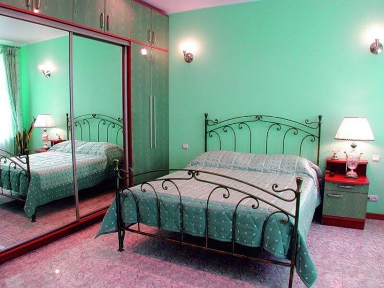 200 идей дизайна интерьера спальни в хрущевке с фото ?