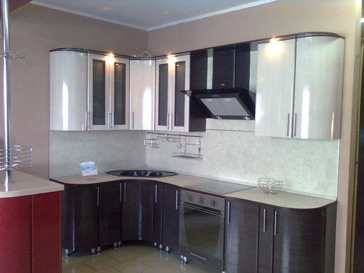 200 идей дизайна интерьера угловых кухонь с фото ?