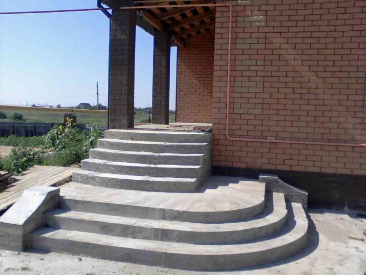 200 идей дизайна крыльца для частного дома с фото ?