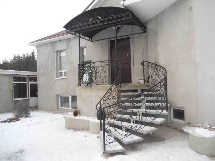 200 идей дизайна крыльца для частного дома с фото ?