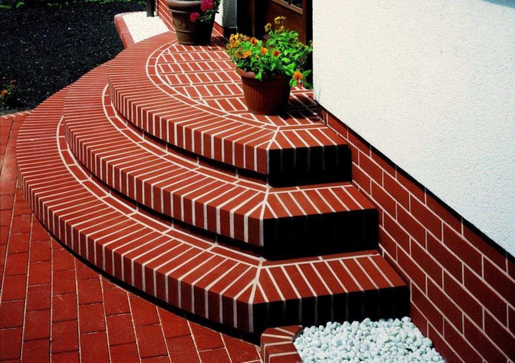 200 идей дизайна крыльца для частного дома с фото ?