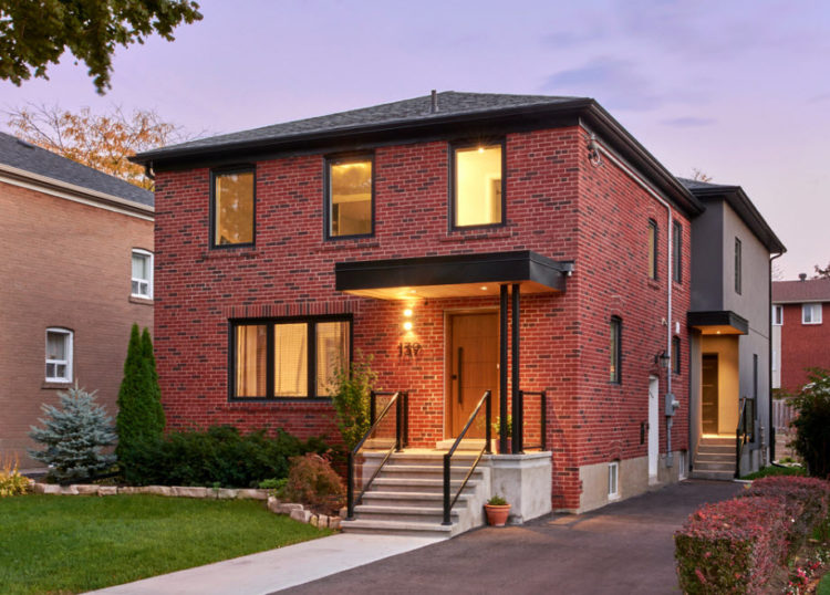 200 идей дизайна крыльца для частного дома с фото ?