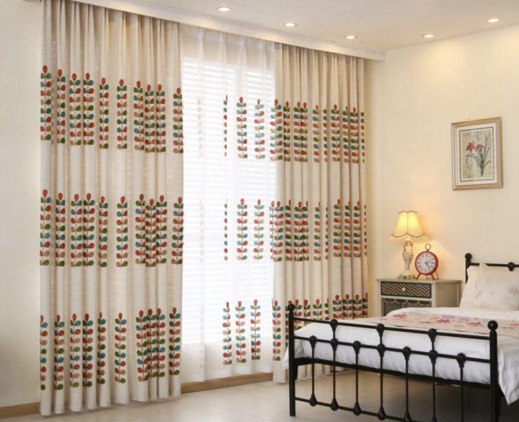 200 идей дизайна штор для спальни с фото ?