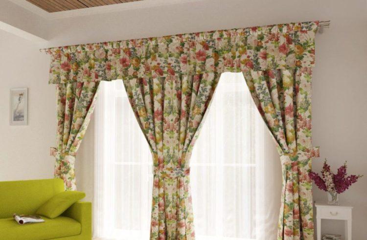 200 идей дизайна штор на кухню с балконом с фото ?