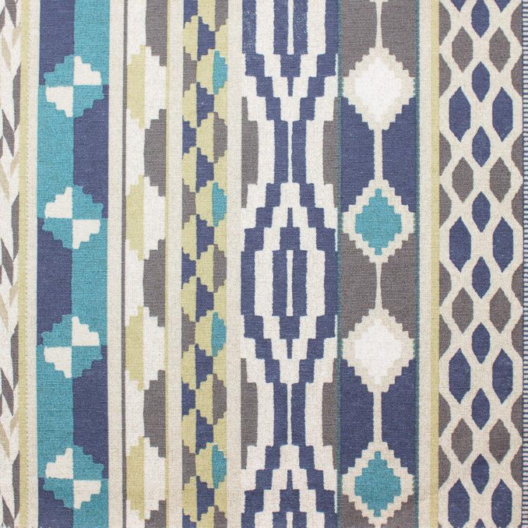 200 идей дизайна штор на кухню с балконом с фото ?