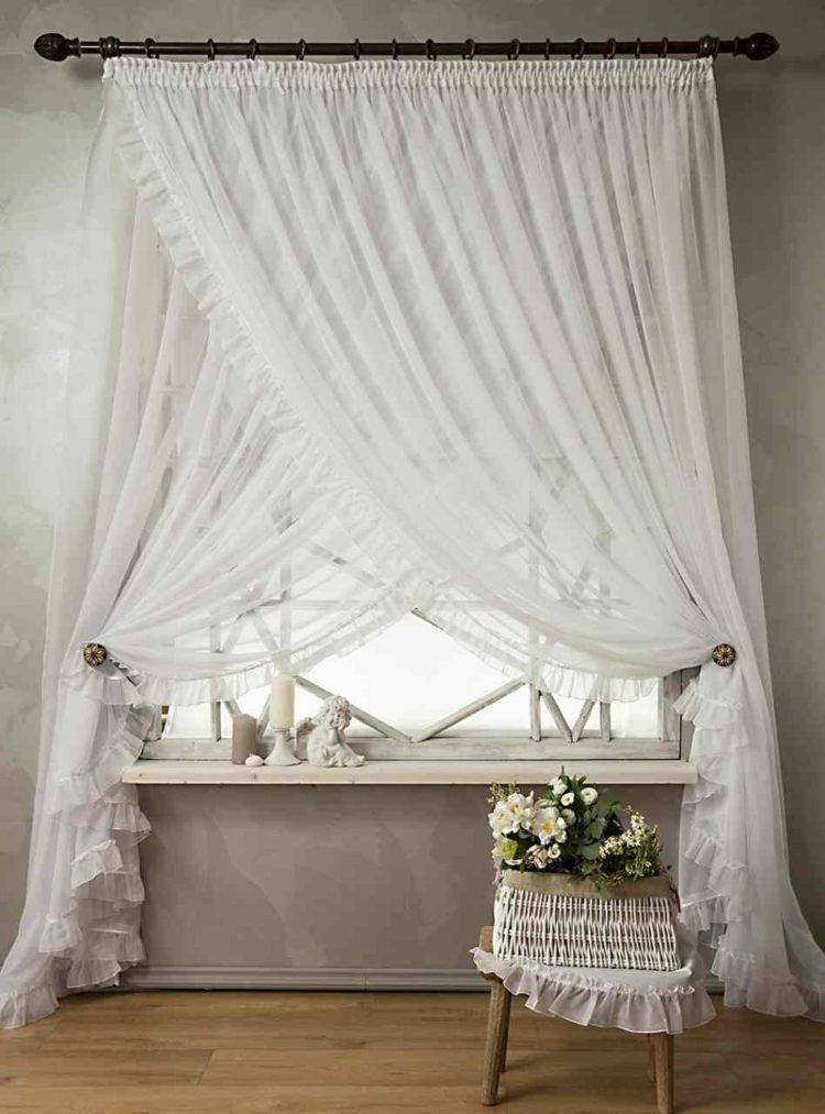 200 идей дизайна штор на кухню с балконом с фото ?