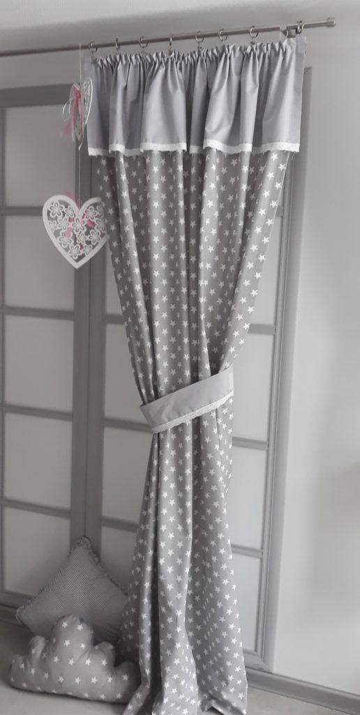 200 идей дизайна штор на маленькую кухню с фото ?