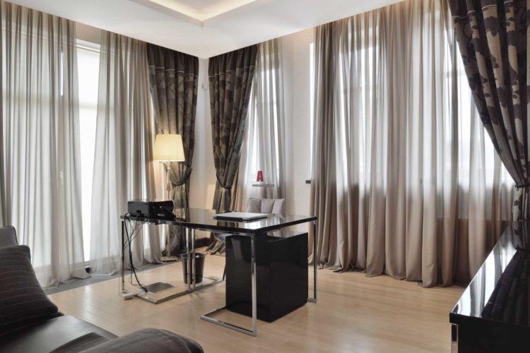 200 идей дизайна штор в гостиную с фото ?