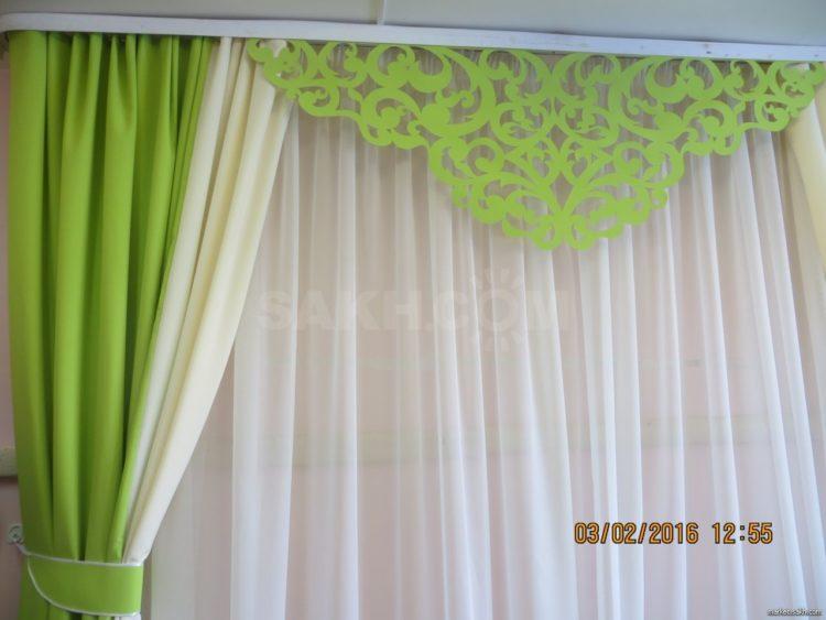 200 идей дизайна тюли в зал с фото ?