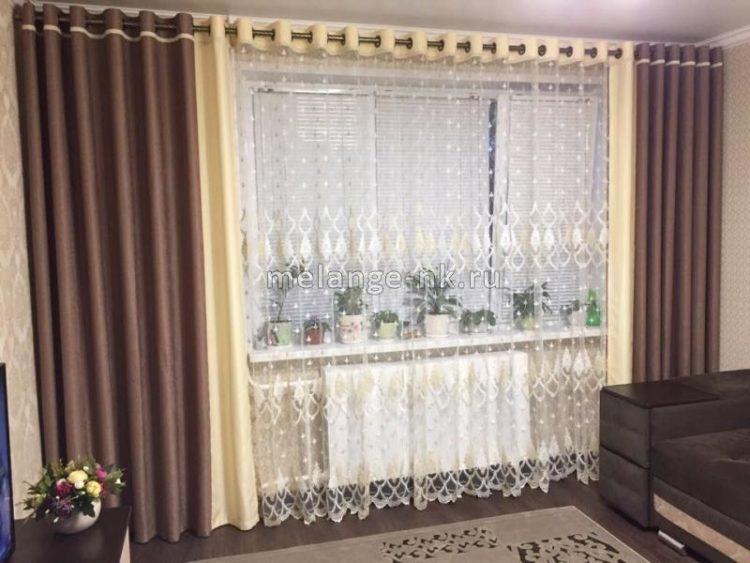 200 идей дизайна тюли в зал с фото ?