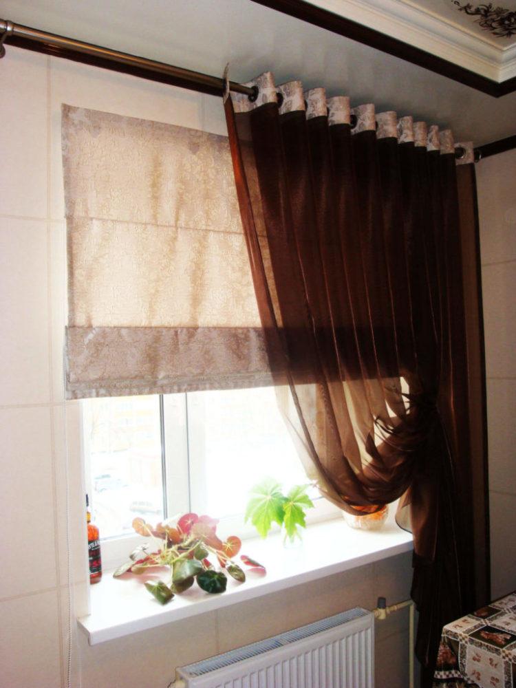 200 идей дизайна тюли в зал с фото ?