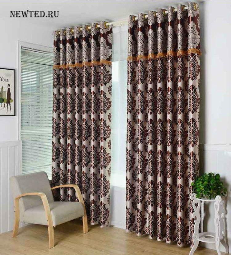 200 идей дизайна тюли в зал с фото ?