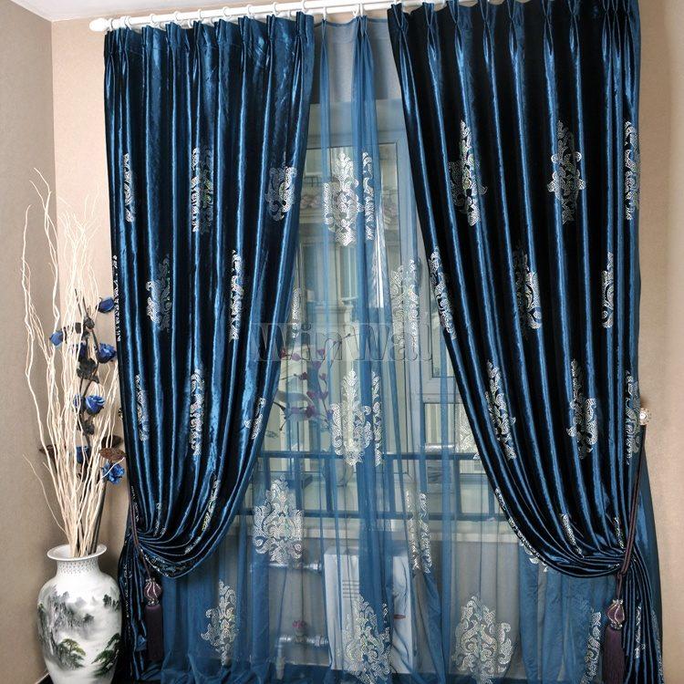 200 идей дизайна тюли в зал с фото ?