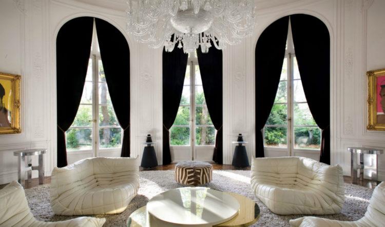 200 идей дизайна тюли в зал с фото ?