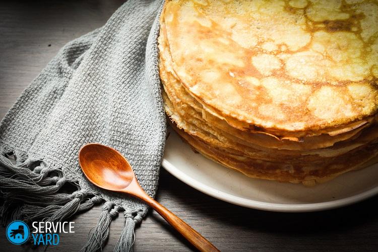 Блины прилипают к сковороде — что делать?