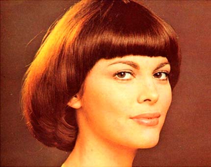 Боб каре з подовженням: технологія, схема і види стрижки (Фотогалерея)