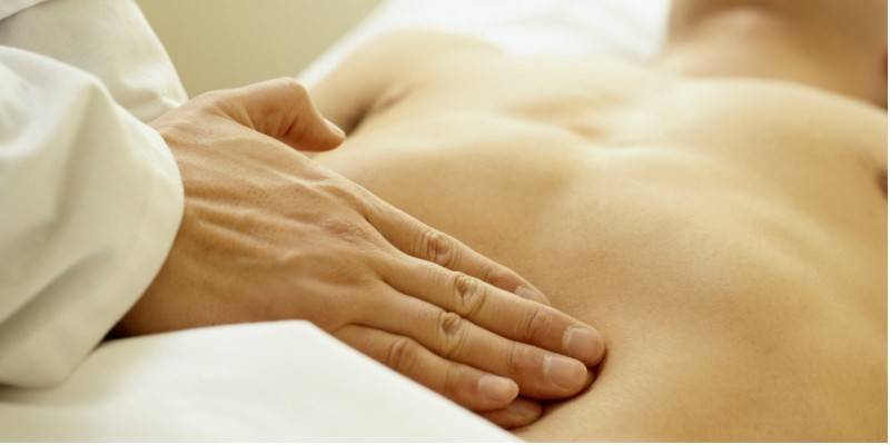 Болі внизу живота у чоловіків: захворювання сечостатевої системи