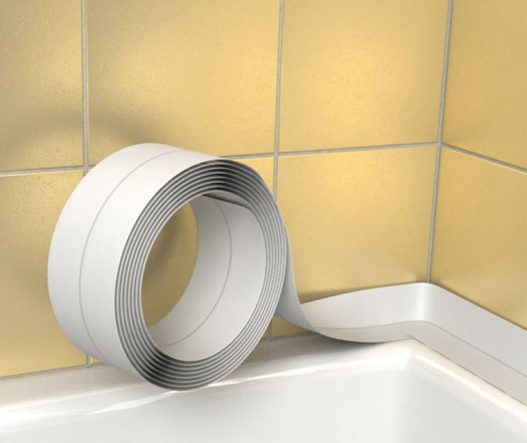 Бордюрная самоклеящаяся лента для ванны: монтаж и отзывы