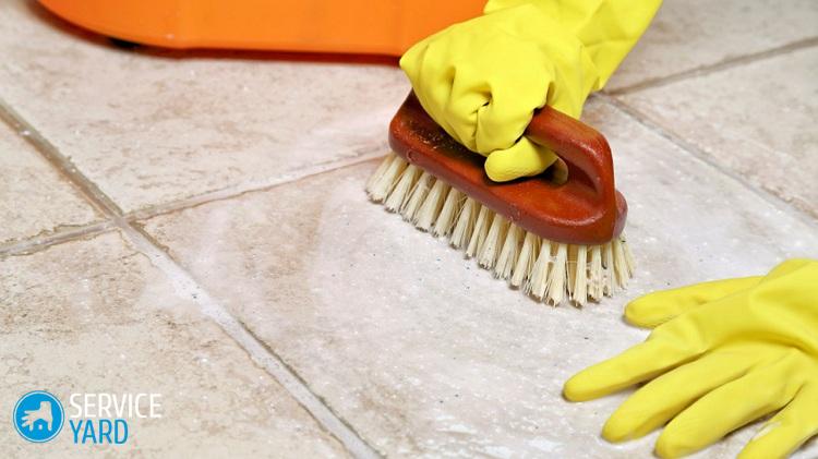Чем отмыть плитку на полу от въевшейся грязи?