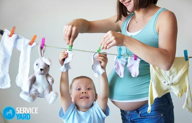 Чем отстирать акриловую краску с одежды?