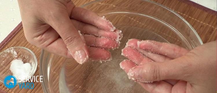 Чем удалить супер клей со стекла?