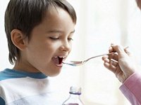 Чим лікувати новонародженої дитини: сироп від кашлю для дітей до року