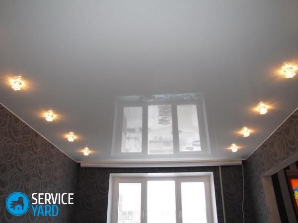 Что делают сначала — натяжной потолок или обои?