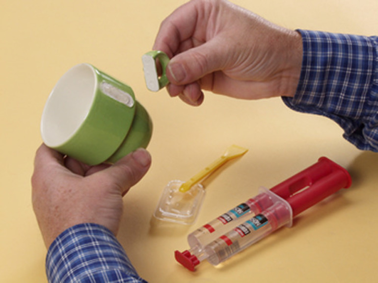 Что клеит эпоксидный клей, понятие об эпоксидной смоле Что клеит эпоксидный клей, понятие об эпоксидной смоле