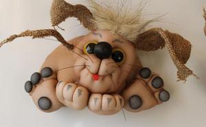 Что можно сделать из капроновых колготок: советы рукодельницам