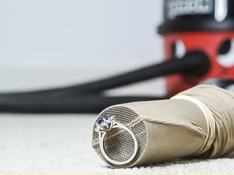 Что можно сделать из капроновых колготок: советы рукодельницам