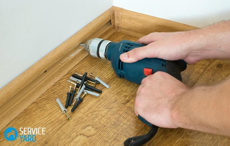 Дюбель для плинтуса