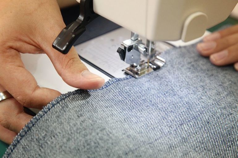 Изготовление бескаркасных диванов своими руками Изготовление бескаркасных диванов своими руками