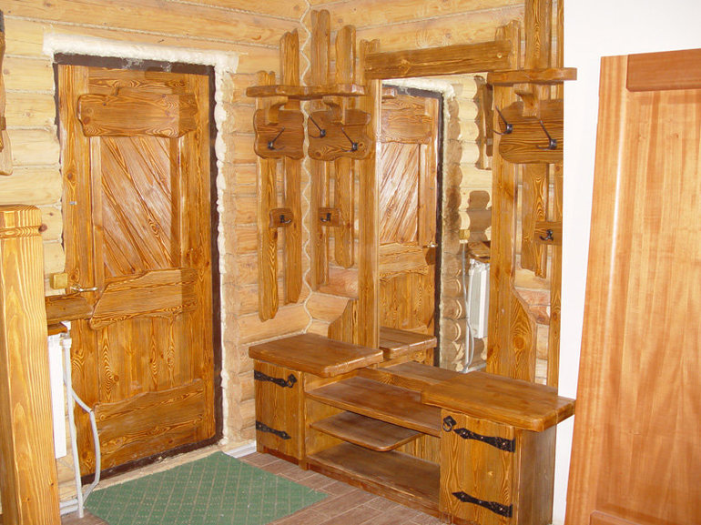 Изготовление вешалки для одежды в прихожую своими руками Изготовление вешалки для одежды в прихожую своими руками