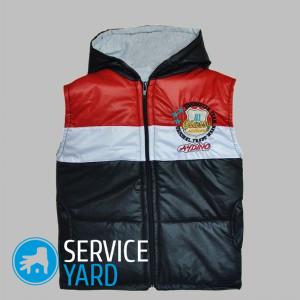 Как из куртки сделать жилетку в домашних условиях?