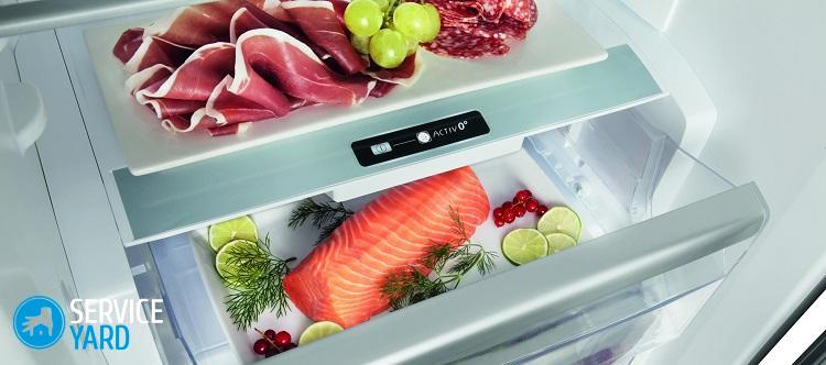 Как избавиться от запаха в морозильной камере холодильника?