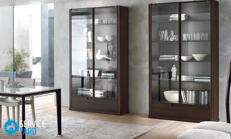 Как красиво расставить посуду в серванте в гостиной?