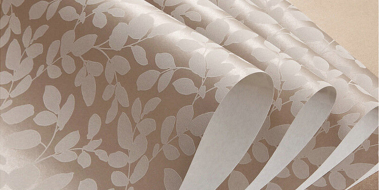 Как легко снять старые обои со стен