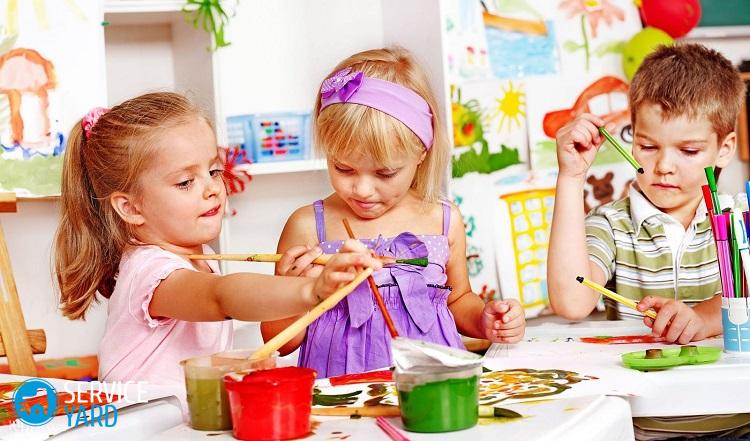 Как научить ребенка рисовать?