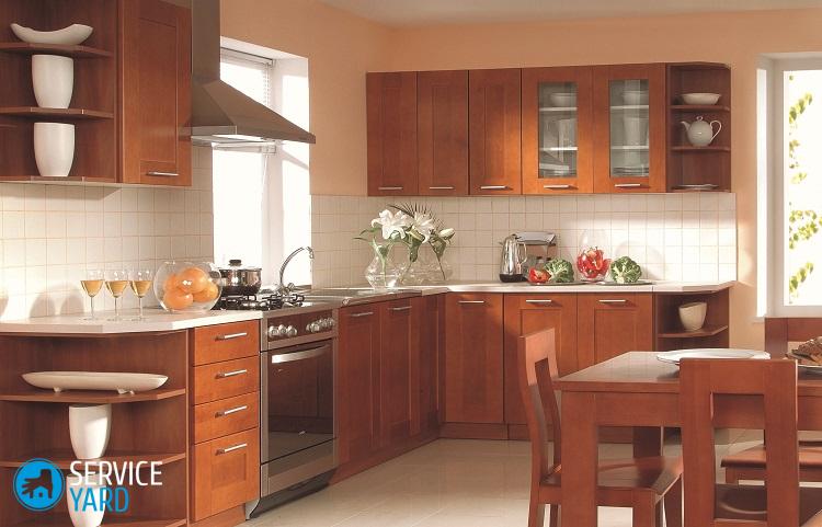 Как обновить старую мебель на кухне?