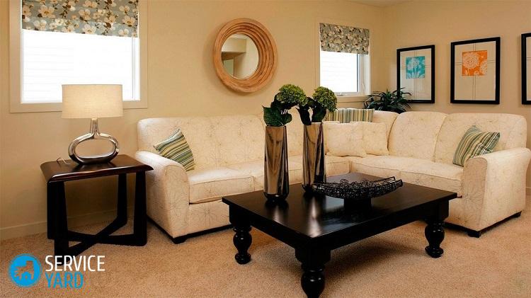 Как оформить стену в гостиной над диваном?