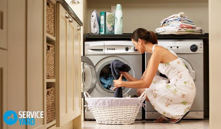 Как отбелить белую блузку, если она посерела?