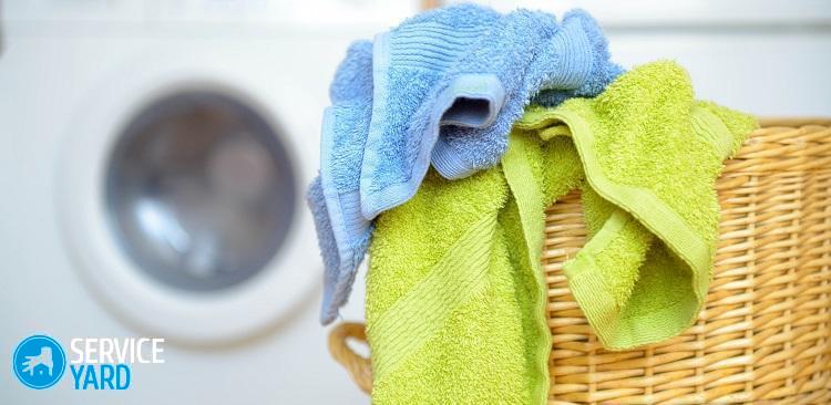 Как отстирать кухонные полотенца при помощи растительного масла?