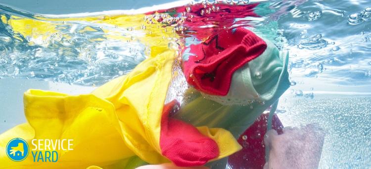 Как отстирать одуванчик с одежды?