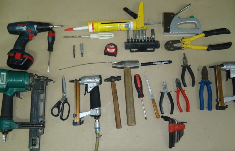 Как перетянуть стул своими руками: руководство пошагово Как перетянуть стул своими руками: руководство пошагово