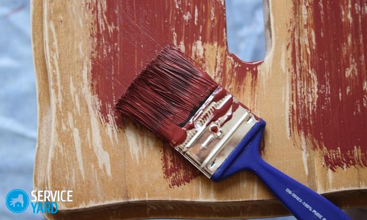 Как покрасить мебель под старину своими руками?