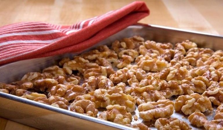 Как правильно хранить грецкий орех в домашних условиях