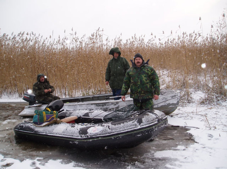 Как правильно хранить лодку ПВХ зимой