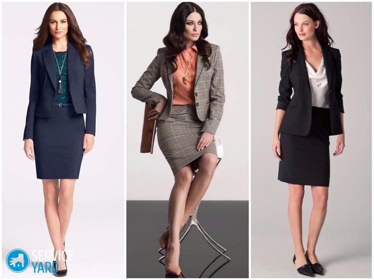 Как правильно подобрать обувь к костюму?